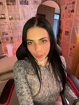 i am nina  online show from May 2026 08:24:02 PM