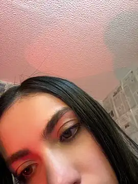 i am nina  online show from April 2026 11:50:02 PM