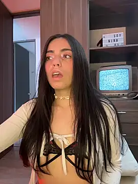 i am nina  online show from February 2026 08:06:01 PM