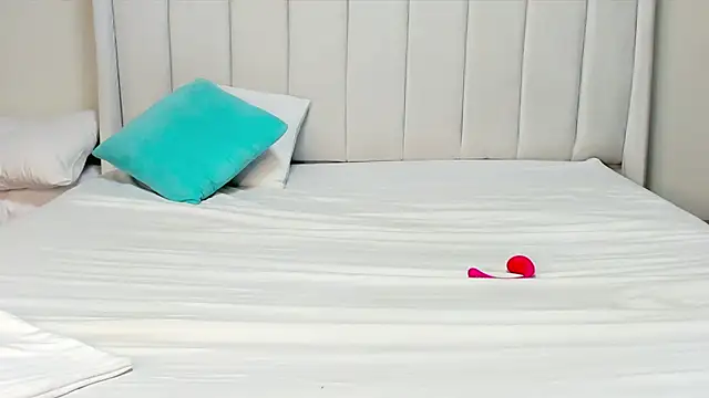 Snapshot of _heavenlysent chatting on February 2026 03:35:02 AM heavenlysent online show from February 2026 03:35:02 AM