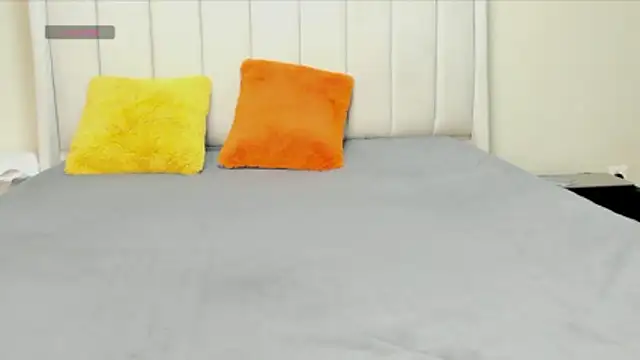 Snapshot of _heavenlysent chatting on January 2026 01:31:02 AM heavenlysent online show from January 2026 01:31:02 AM