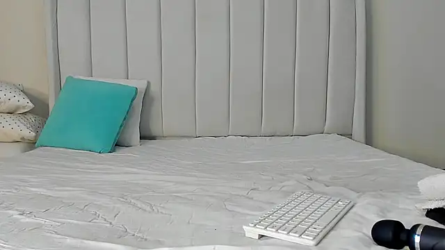  heavenlysent online show from June 2026 05:08:01 AM