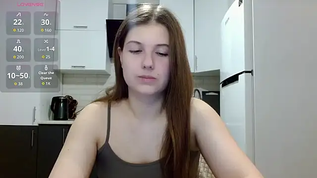 SayMeow  online show from April 2026 08:25:02 PM