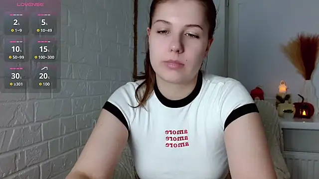 SayMeow  online show from October 2025 05:53:01 AM