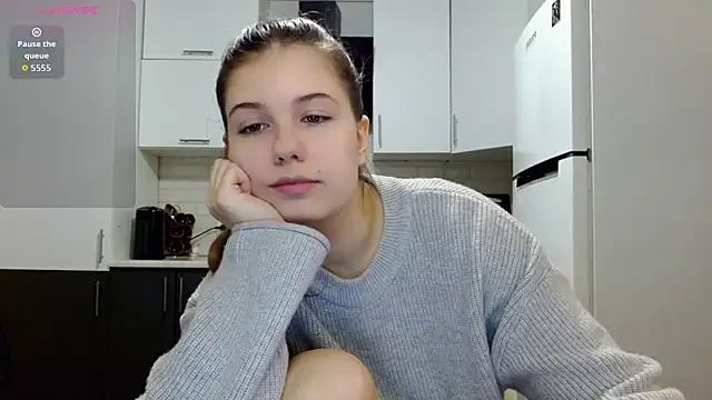 SayMeow  online show from February 2026 08:42:01 PM