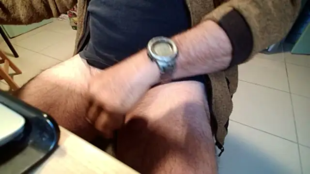 Snapshot of Dan3106x chatting on November 2025 07:02:01 AM Dan3106x online show from November 2025 07:02:01 AM