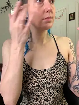 Snapshot of MissCumberdale chatting on March 2025 02:51:02 PM MissCumberdale online show from March 2025 02:51:02 PM