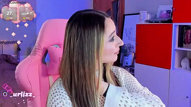 Snapshot of Fiona-Love chatting on December 2024 06:41:02 PM Fiona-Love online show from December 2024 06:41:02 PM