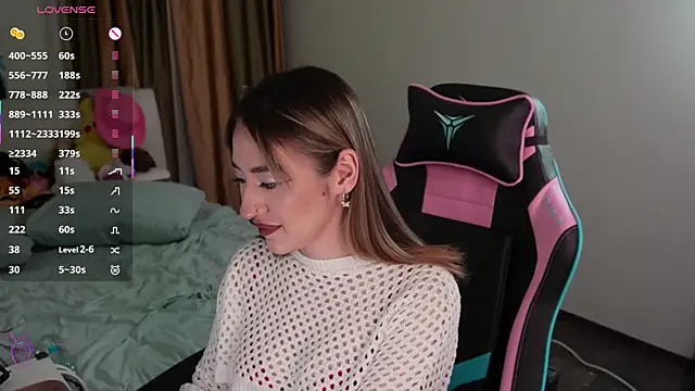 Fiona-Love online show from October 2025 03:34:02 PM