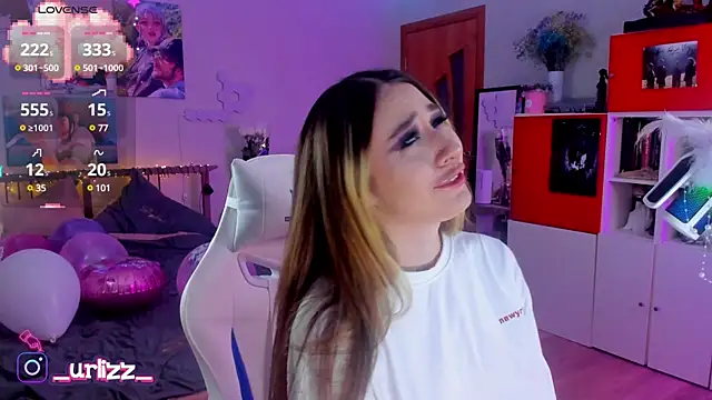 Snapshot of Fiona-Love chatting on March 2025 07:48:01 PM Fiona-Love online show from March 2025 07:48:01 PM