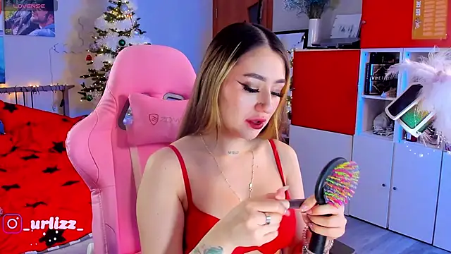 Snapshot of Fiona-Love chatting on January 2025 07:34:01 PM Fiona-Love online show from January 2025 07:34:01 PM
