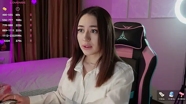 Fiona-Love online show from May 2026 05:18:01 PM