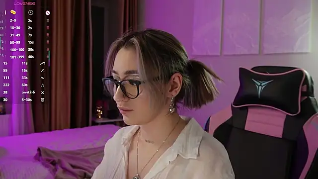 Fiona-Love online show from January 2026 05:27:01 PM