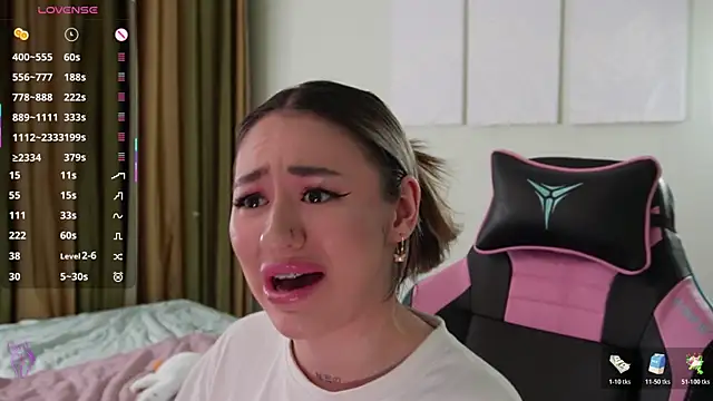 Fiona-Love online show from November 2025 03:26:02 PM