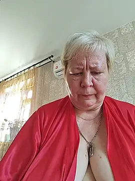 Snapshot of EffectFiona chatting on July 2026 04:08:02 AM EffectFiona online show from July 2026 04:08:02 AM