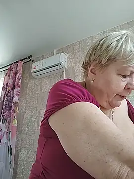 EffectFiona online show from April 2026 03:57:02 AM