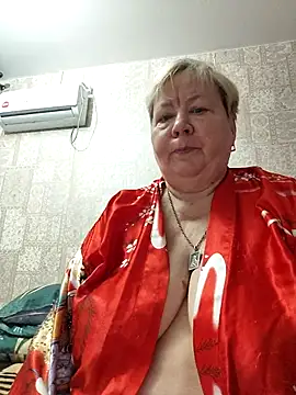 EffectFiona online show from October 2025 12:34:01 AM