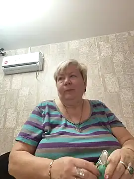 EffectFiona online show from February 2025 11:12:02 PM