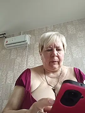 EffectFiona online show from April 2026 05:45:02 AM