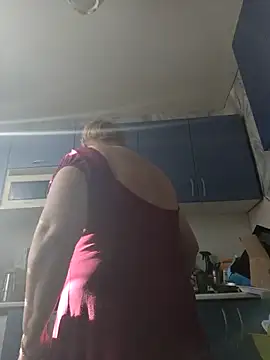 EffectFiona online show from February 2026 07:30:01 AM