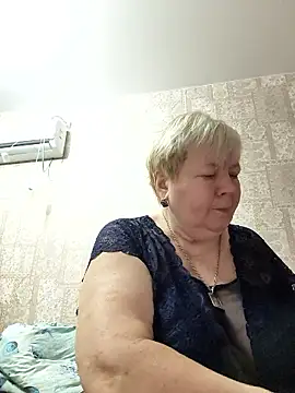 EffectFiona online show from January 2026 10:27:01 PM