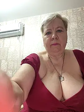 EffectFiona online show from February 2026 10:52:02 PM