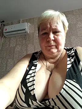 EffectFiona online show from October 2025 05:53:01 AM