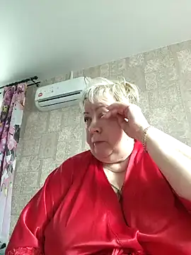EffectFiona online show from March 2025 11:45:02 AM