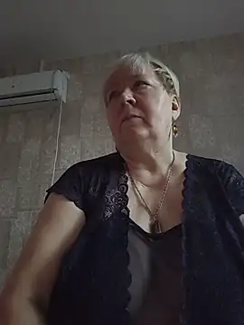 EffectFiona online show from March 2026 02:11:01 AM