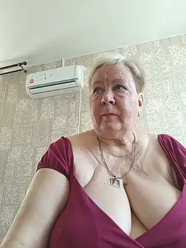 EffectFiona online show from May 2026 03:49:02 AM