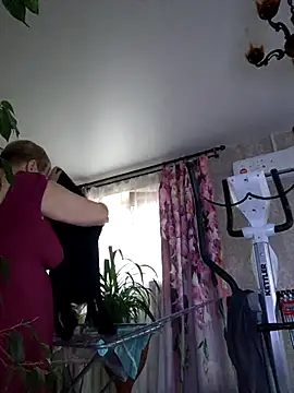 Snapshot of EffectFiona chatting on November 2025 04:35:02 AM EffectFiona online show from November 2025 04:35:02 AM