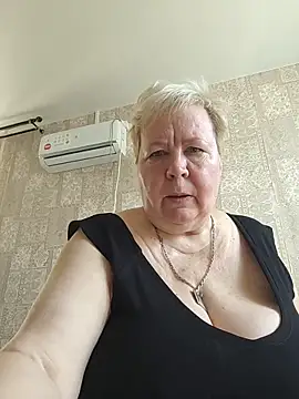 EffectFiona online show from May 2026 04:12:02 AM
