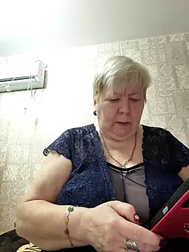 EffectFiona online show from January 2026 10:47:01 PM