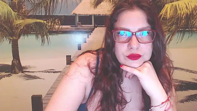 Queen  Natasha online show from May 2026 08:41:01 PM