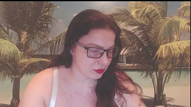 Queen  Natasha online show from February 2026 09:58:02 PM