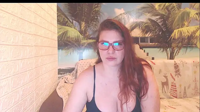 Snapshot of Queen__Natasha chatting on November 2025 10:24:02 PM Queen Natasha online show from November 2025 10:24:02 PM