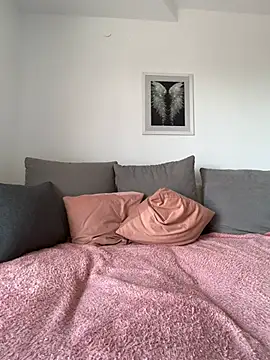 MaviePearl online show from April 2026 07:45:02 AM