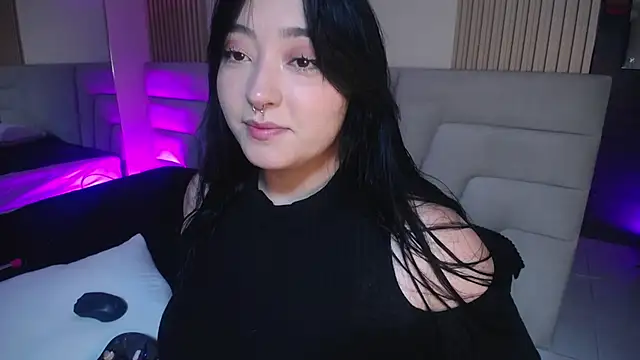 Miss Loise online show from October 2025 03:52:01 AM