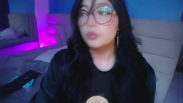 Miss Loise online show from October 2025 01:29:02 AM