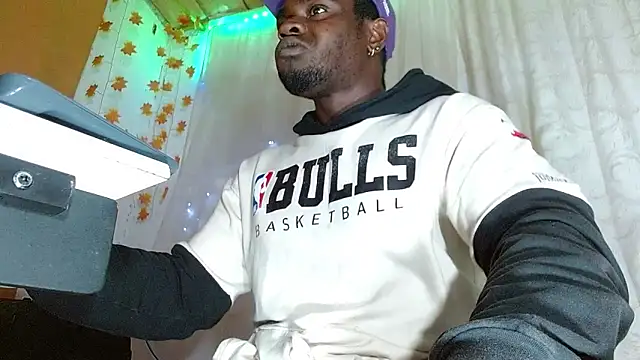 angel bonbom online show from January 2026 12:25:01 AM