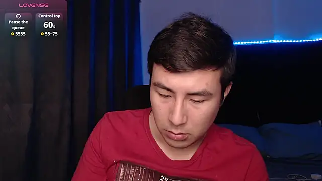 andrewmhilton  online show from March 2026 06:06:01 AM