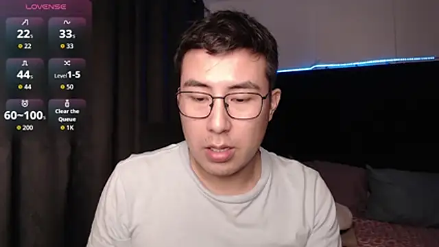 andrewmhilton  online show from February 2026 07:17:02 AM