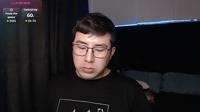 andrewmhilton  online show from February 2026 05:47:01 AM