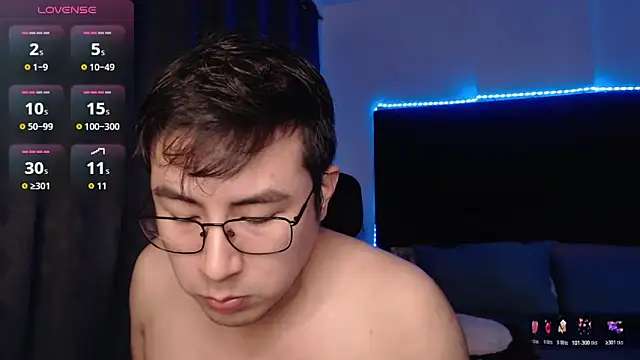 andrewmhilton  online show from March 2026 05:54:01 AM