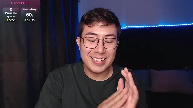 andrewmhilton  online show from April 2026 05:00:02 AM