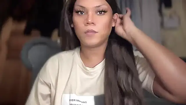 Snapshot of one_great_devine chatting on November 2025 02:55:02 PM one great devine online show from November 2025 02:55:02 PM