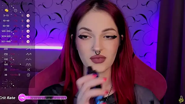 BratzieDarsie online show from December 2025 01:21:02 PM