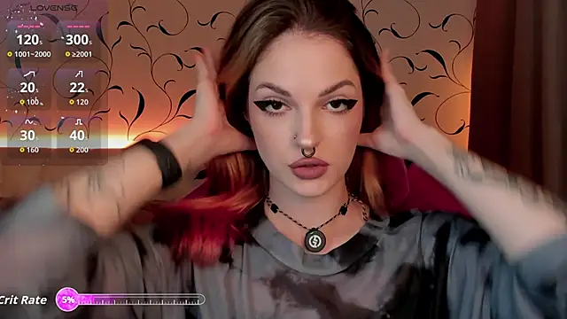 BratzieDarsie online show from October 2025 10:05:02 AM