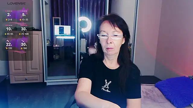 Celine Faer1 online show from May 2026 12:13:02 PM