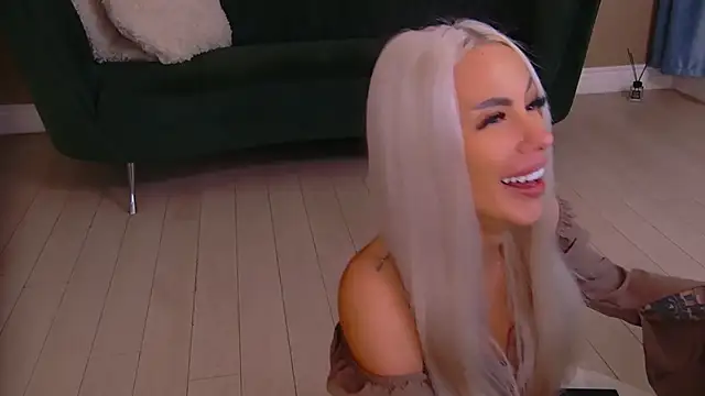 Bailey Rush online show from April 2026 06:02:01 PM